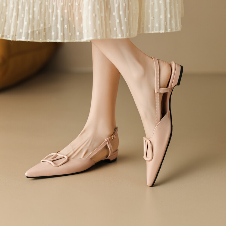 Sweet Closed Toe Flat Sandals with Metal Accent