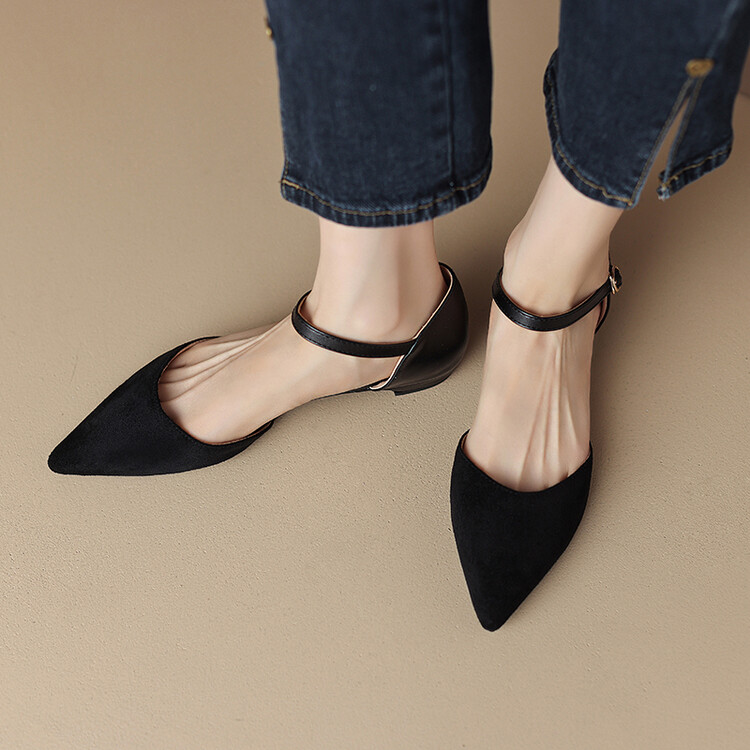 Sweet Closed Toe Flat Sandals with Thin Straps