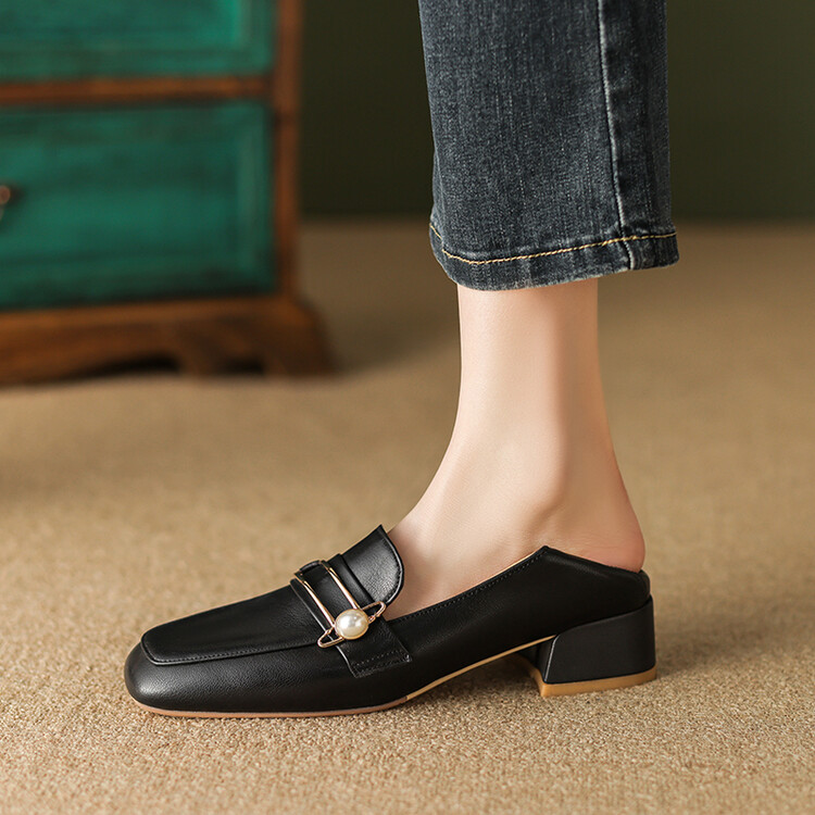 womens-retro-chunky-heel-flat-shoes-square-toe-slip-on_3 Women's Retro Chunky Heel Flat Shoes - Square Toe Slip-On