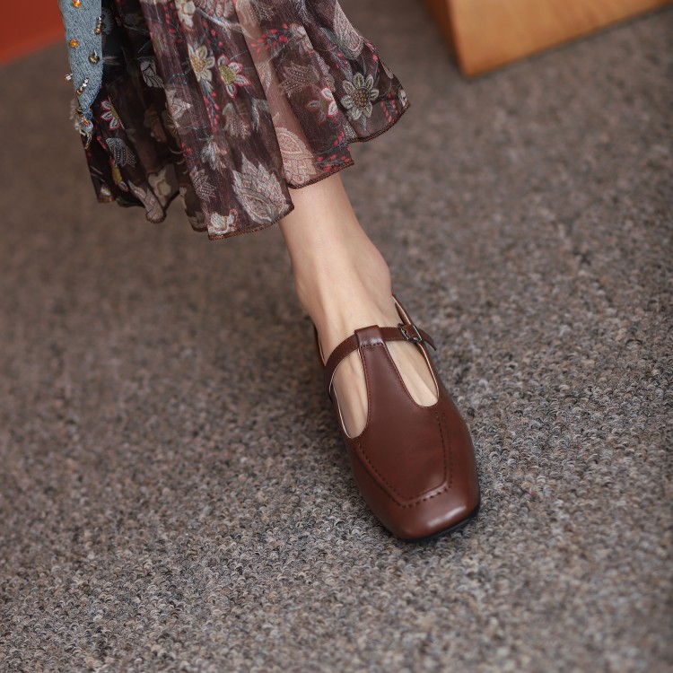 Women's Retro Flat Shoes PU Square Toe Buckle Strap Low Heel